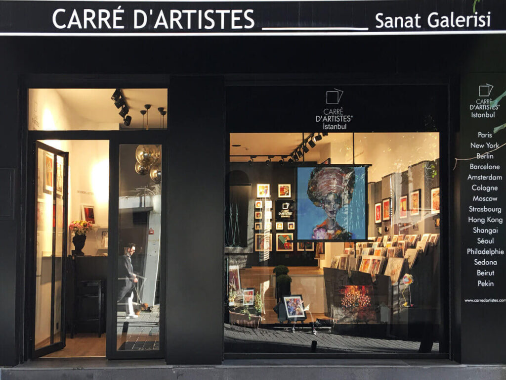 Carré-d-artistes-Gallery