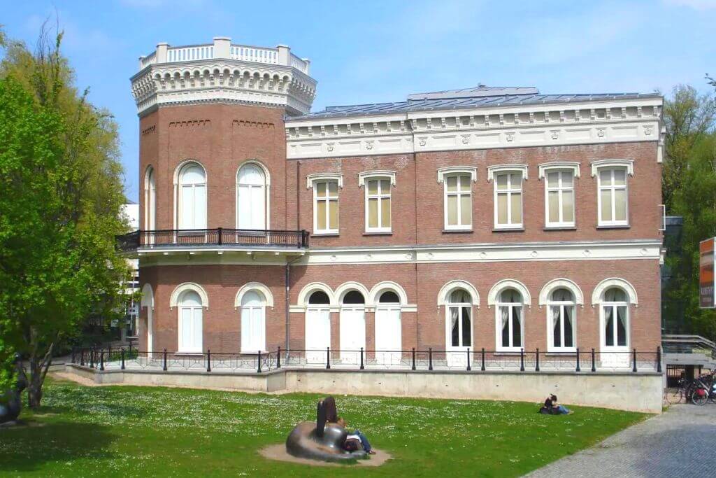Natural-History-Museum-Rotterdam