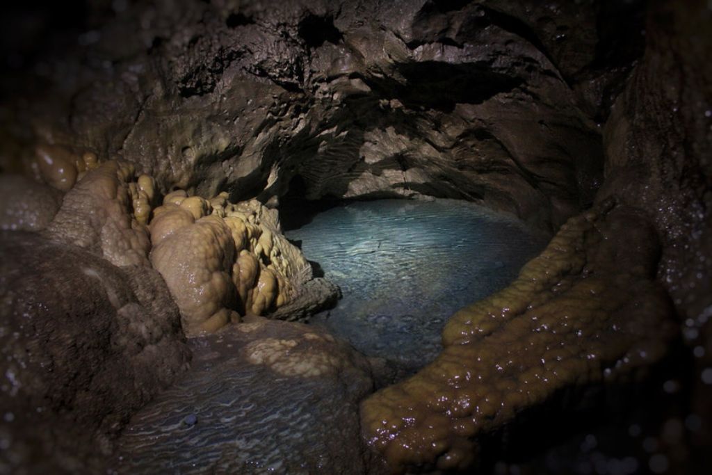 Rats-Nest-Cave
