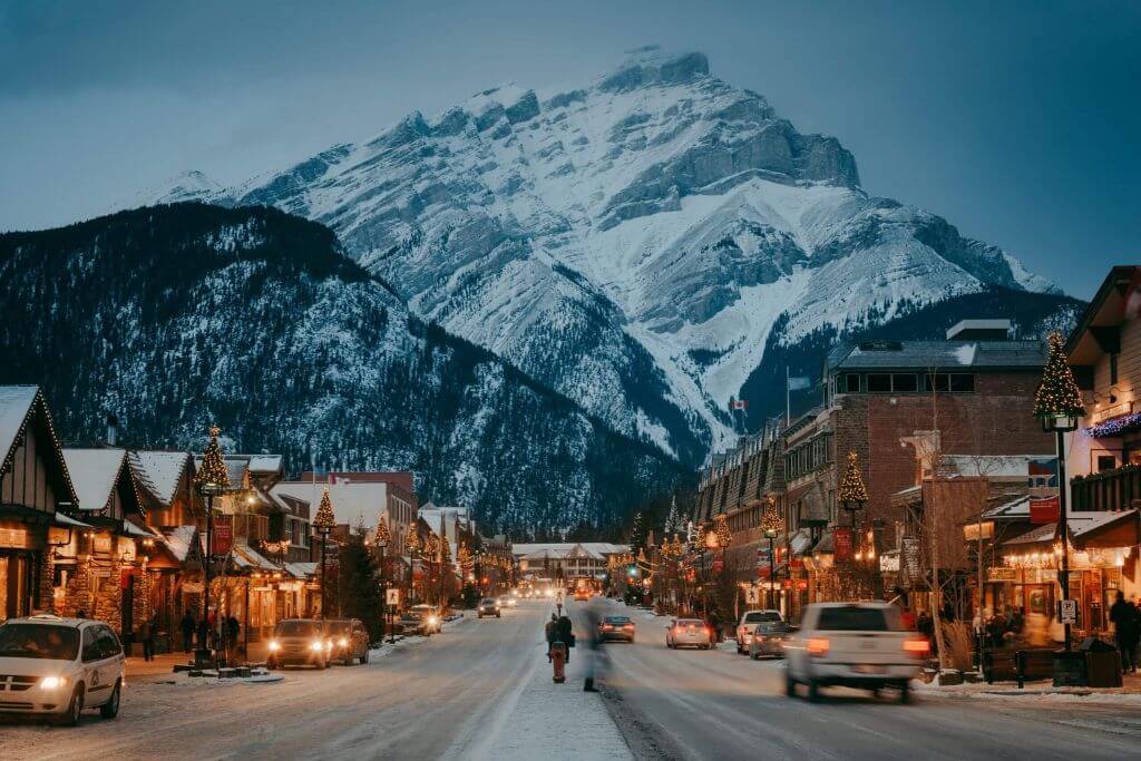 Canmore-alberta-attractions