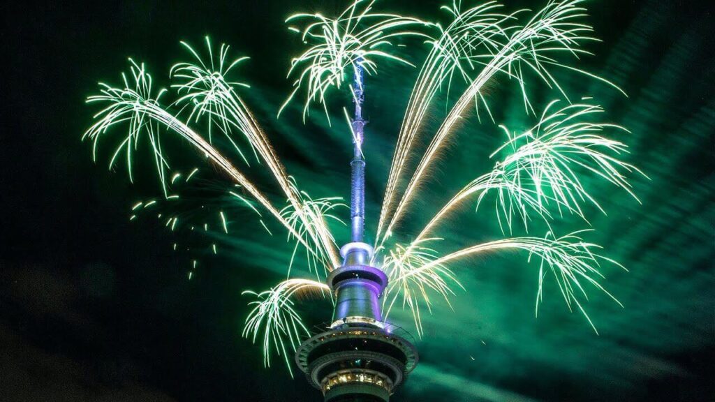 fireworks-New-Years-Eve-Auckland-NZ