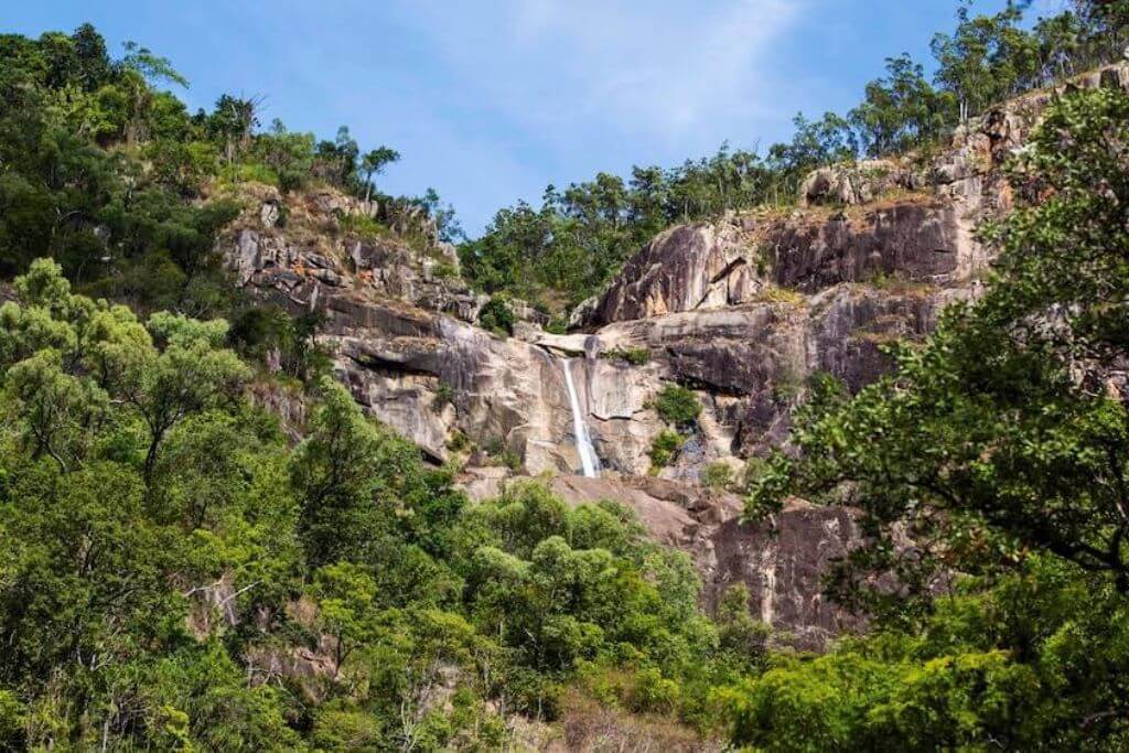 Jourama-Falls