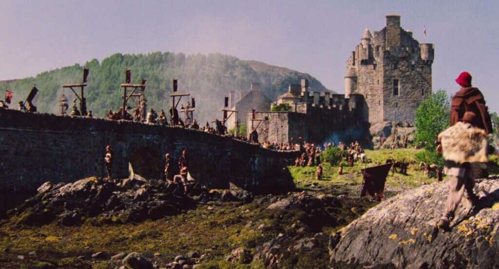 Highlander-at-Eilean-Donan-Castle