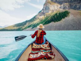 banff-kayaking