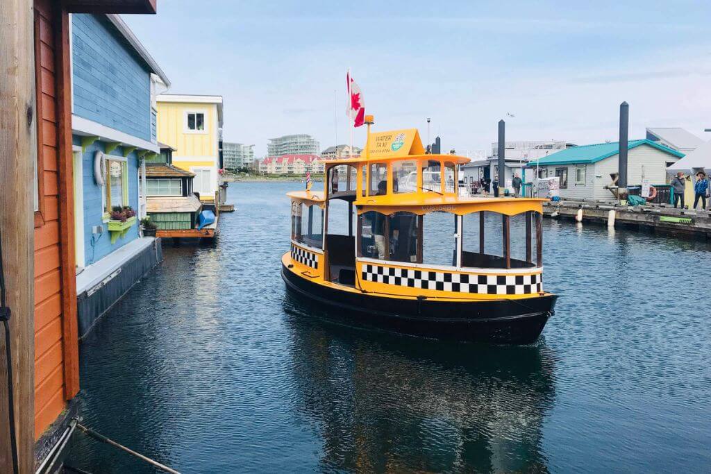 Victoria-Harbour-Ferry